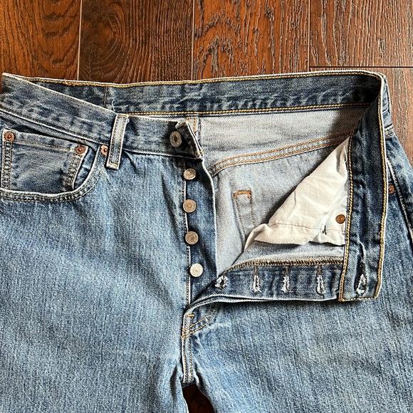 LEVI’S 501 Bermuda Cut Offs 33- Size 10 Womens - Picture 3 of 10